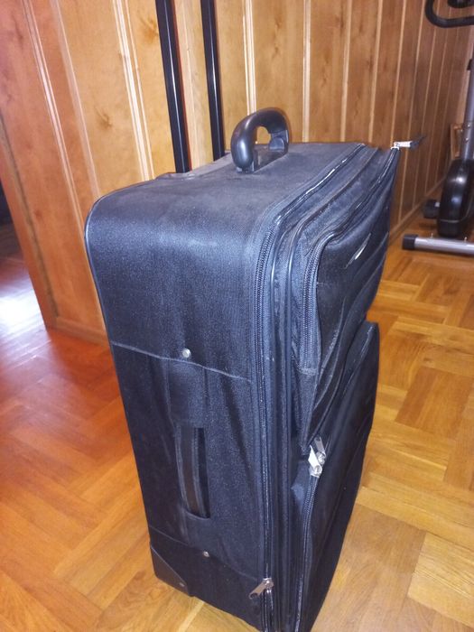 Walizka podróżna duża
