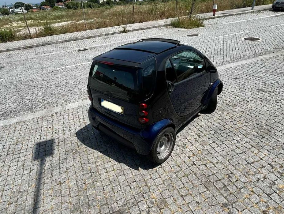 Smart Fortwo com tecto abrir panoramico
