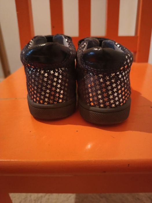 Buty trzewiki Lasocki r. 24