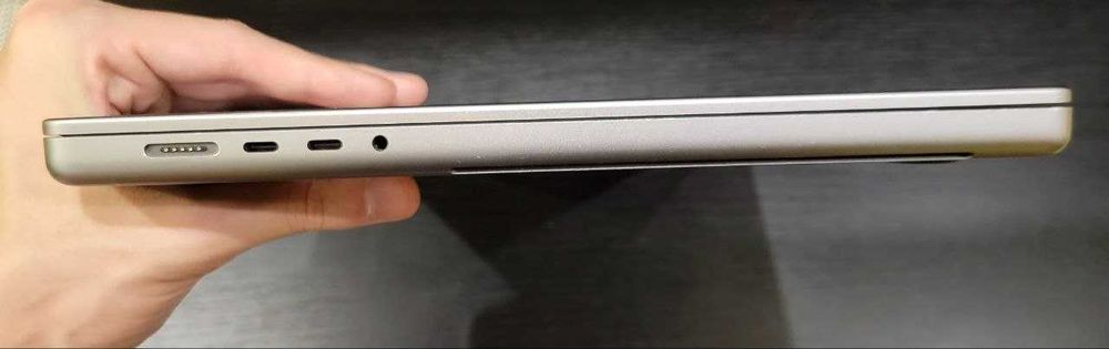 MacBook Pro 16 2021 M1 Pro 32GB RAM 512GB SSD 93%