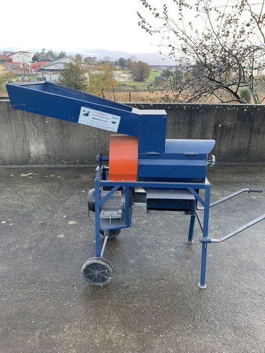 Deboladeira de milho  eletrica