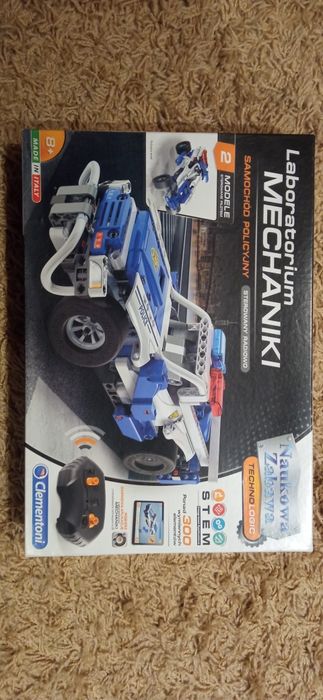 Modele z klocków clementoni samochód zdalnie sterowany