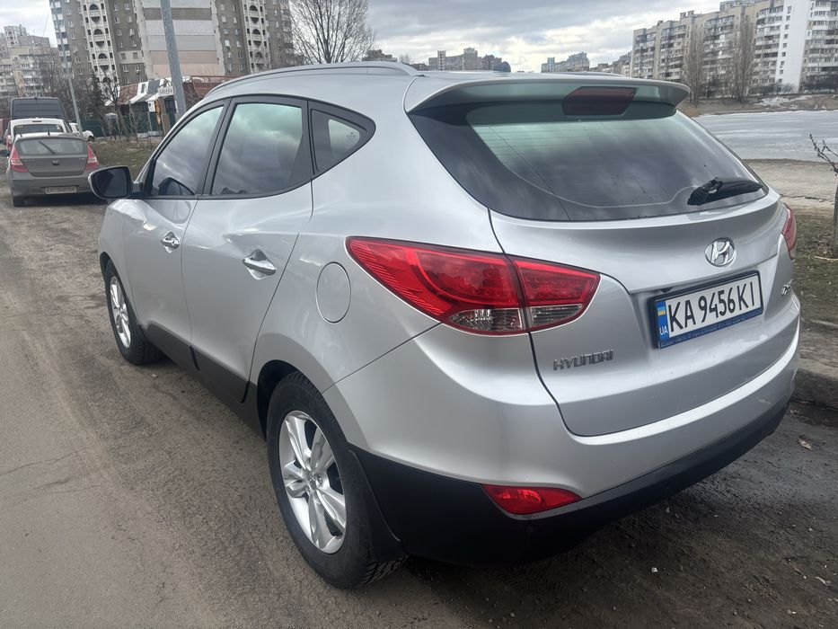 HYUNDAI IX35 ідеальний стан