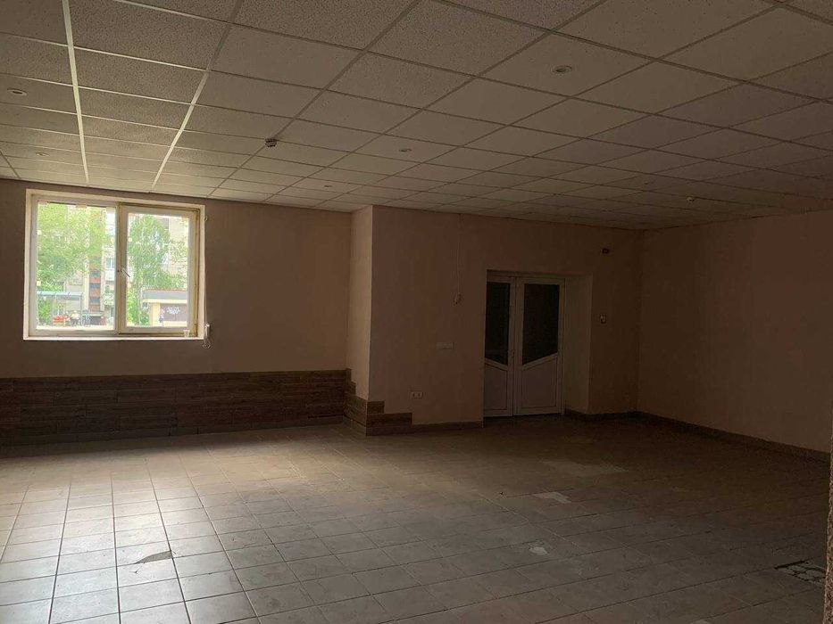 Продаж комерційного приміщення вул. Галицька