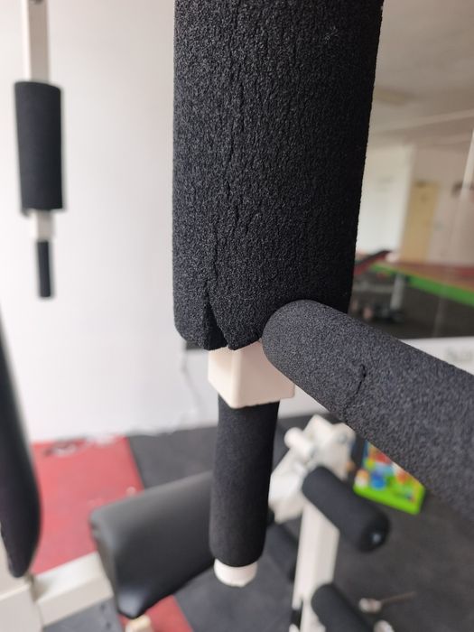 Máquina de Musculação Dikar Sport Titan – CABO REBENTADO – Para Peças/Recuperar