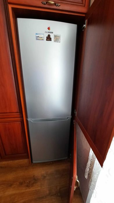 Холодильник SAMSUNG RL38SBPS