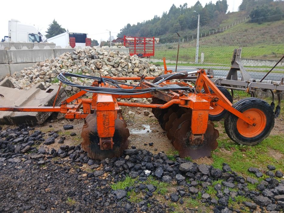 Grade de discos de 18 discos