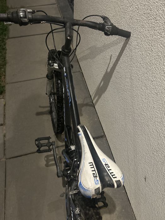 Rower avigo downhill 24