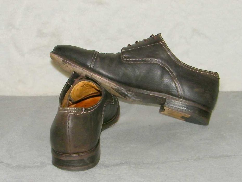 John Brommel's GOODYBAR - Eleganckie DERBY - rozm. 42,5 - IDEALNE !!!