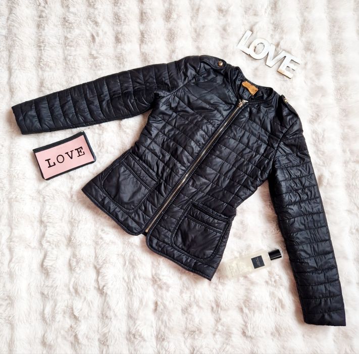 Куртка демі весна розмір S курточка