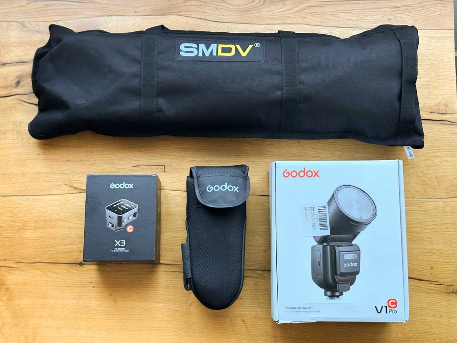 Топовий спалах для Canon Godox V1 Pro + X3 + софтбокс SMDV Flip 28G