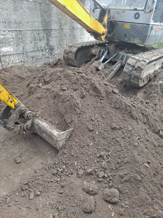 Ziemia ogrodowa, czarnoziem, humus, niesiana, luźna, sypka, użytkowa, na podniesienie i wyrównanie terenu, Kraków i okolice