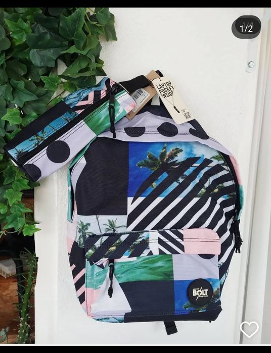 Mochila com estojo nova ler anuncio