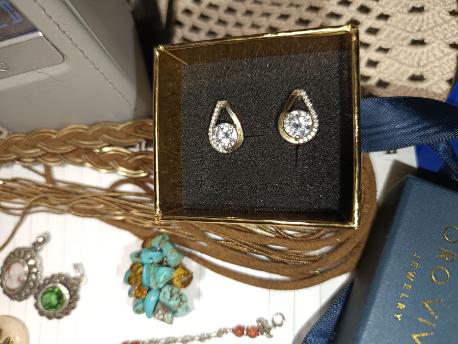 Brincos pendentes compridos ouro 9 k e prata de lei 925 novos com zirc