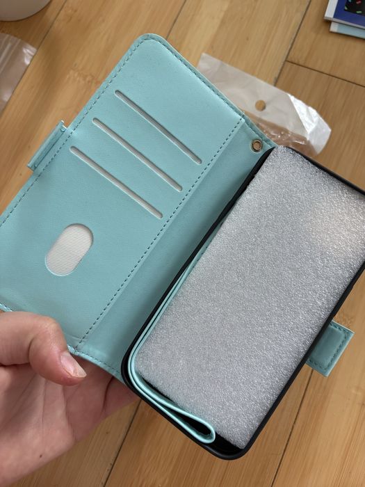 Case etui nowe na telefon iphone 13