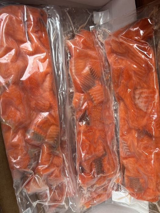 Кінг кліп, риба, кижуч, форель, філе, сьомга, тунец, лангустины