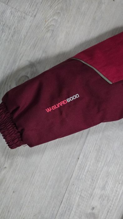 Kombinezon zimowy dziewczęcy rozmiar 140 146 jednoczęściowy