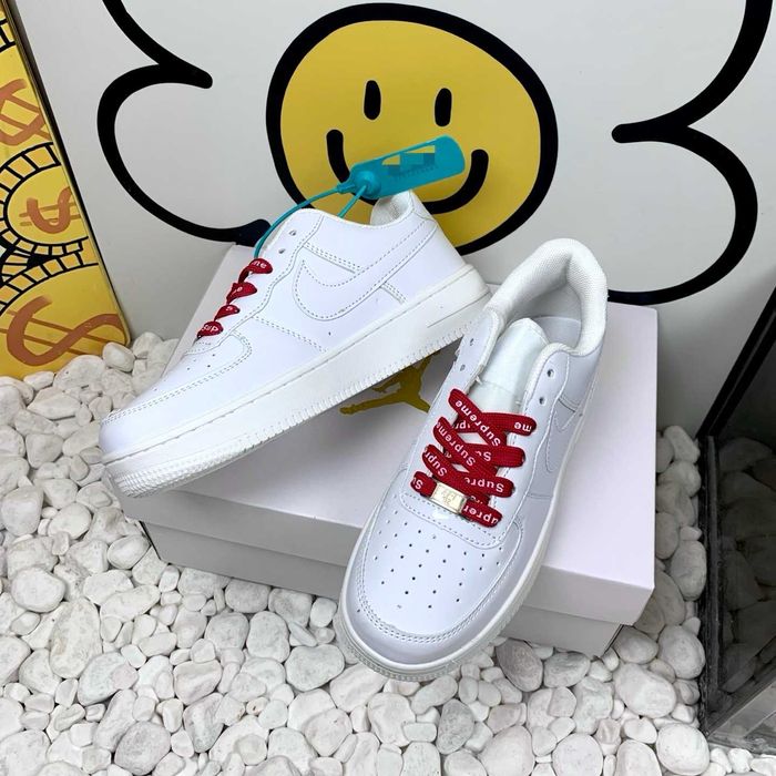 Nike_Air_Force_1_Low_Supreme_White R.38.5