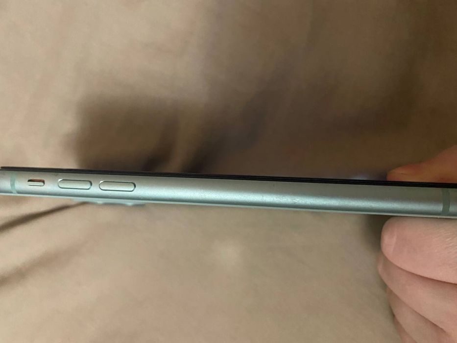 Iphone 11 ідельний