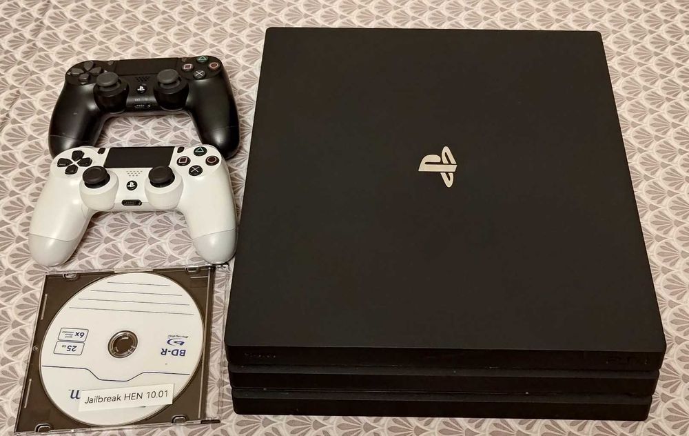Playstation 4 PRO ps4 przerobiona Jailbreak HEN 10.01 / 2 pady / SPA
