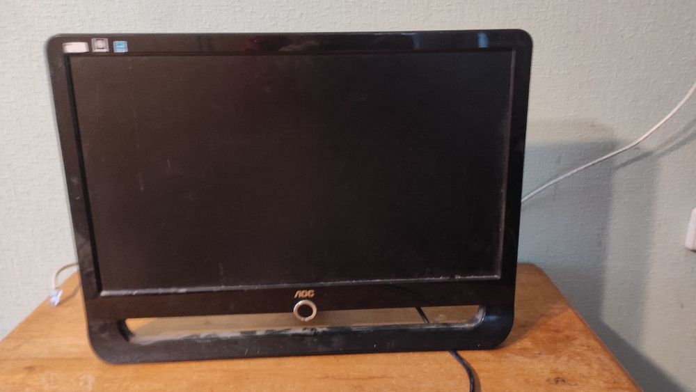 Монітор 19 дюймів АОС