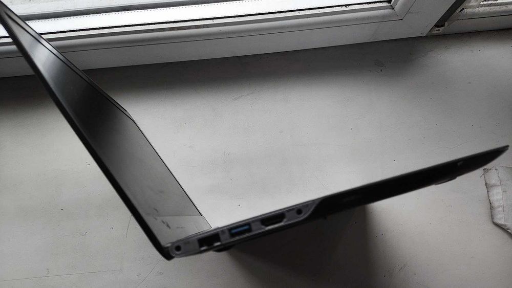 Samsung NP535U3C ноутбук