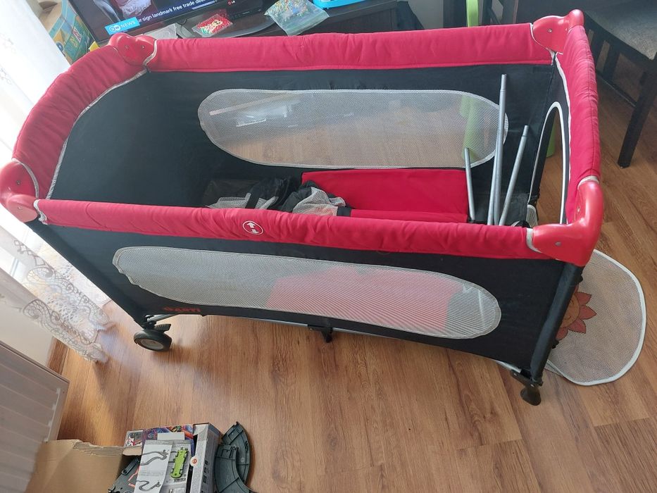 Łóżeczko turystyczne