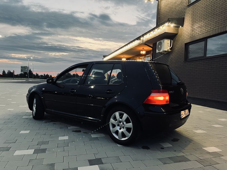 Volkswagen golf4 1.6mpi