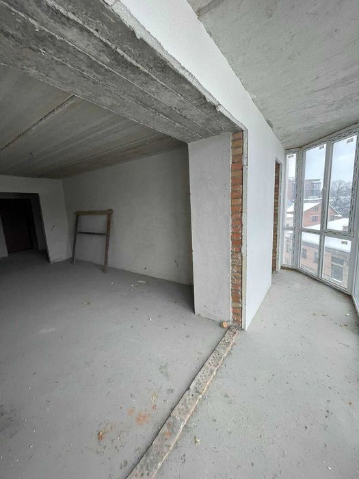 Продаж 1 км квартири на Крушельницькій в центрі у новому будинку