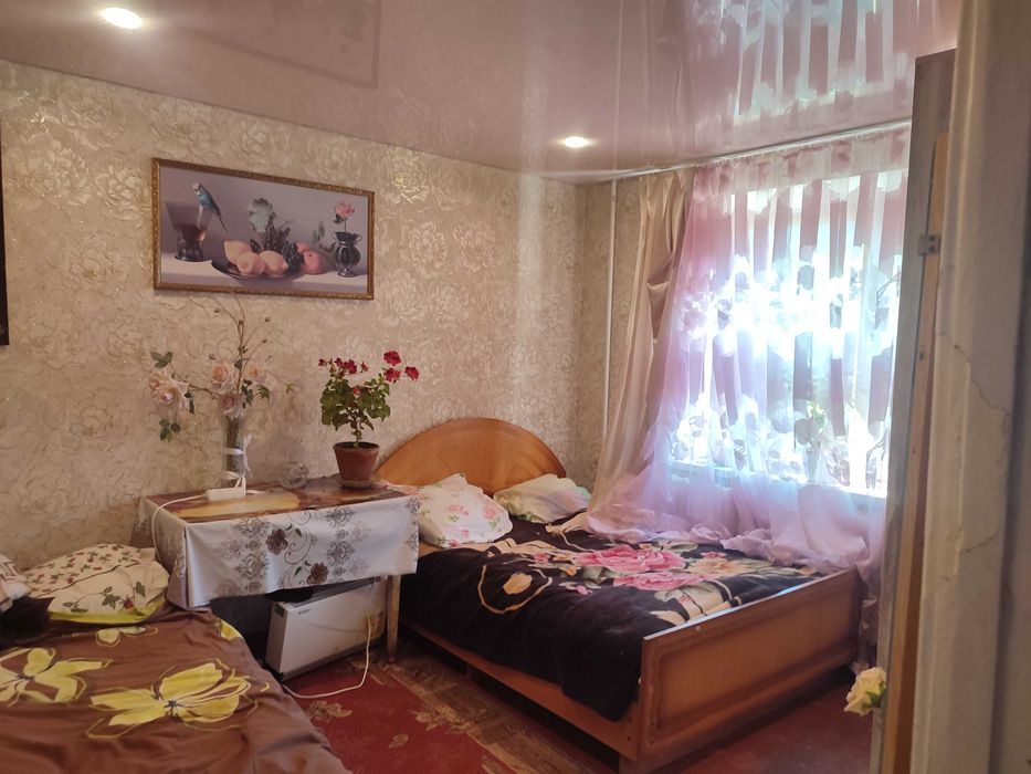 Здається окрема кімната для 1-2 дівчатам, вул. Шевченко, всі зручності