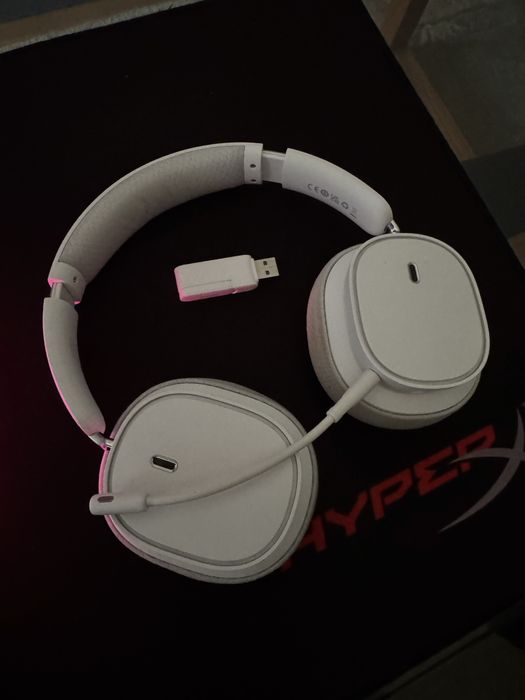 Gaming Wireless headfones com RGB