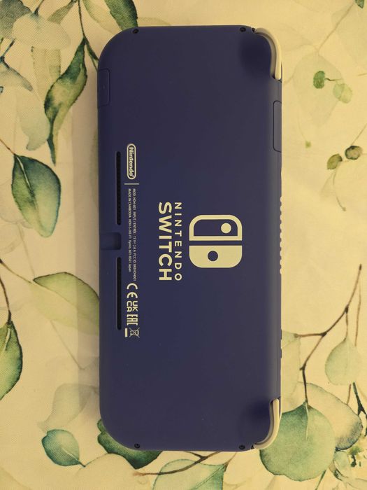 Nintendo Switch Lite w idealnym stanie