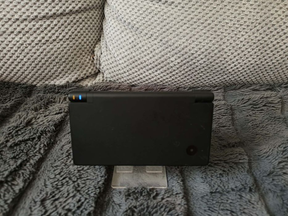 Nintendo DSI -  black