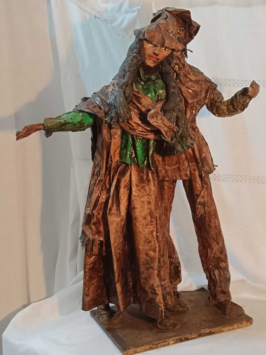 arte , " casal em papel Marché