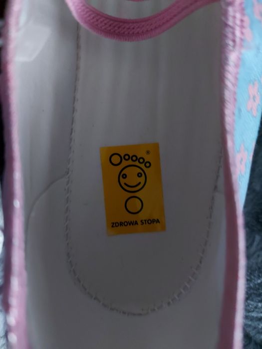 Buty dla dziewczynki