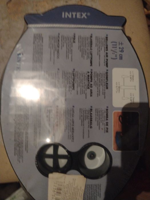 Intex насос ножной новый не вскрывался.