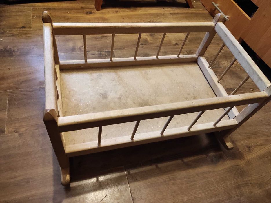 kołyska łózko bujane dla niemowlaka