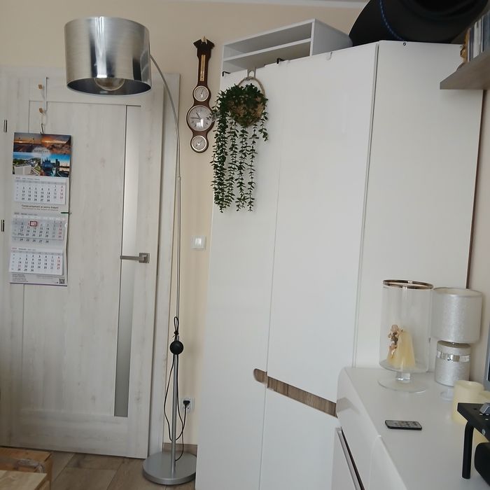 Lampa stojąca, podłogowa