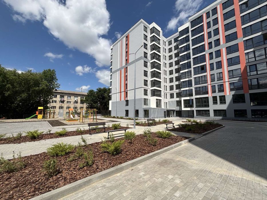 Продаж квартири на  Привокзальній