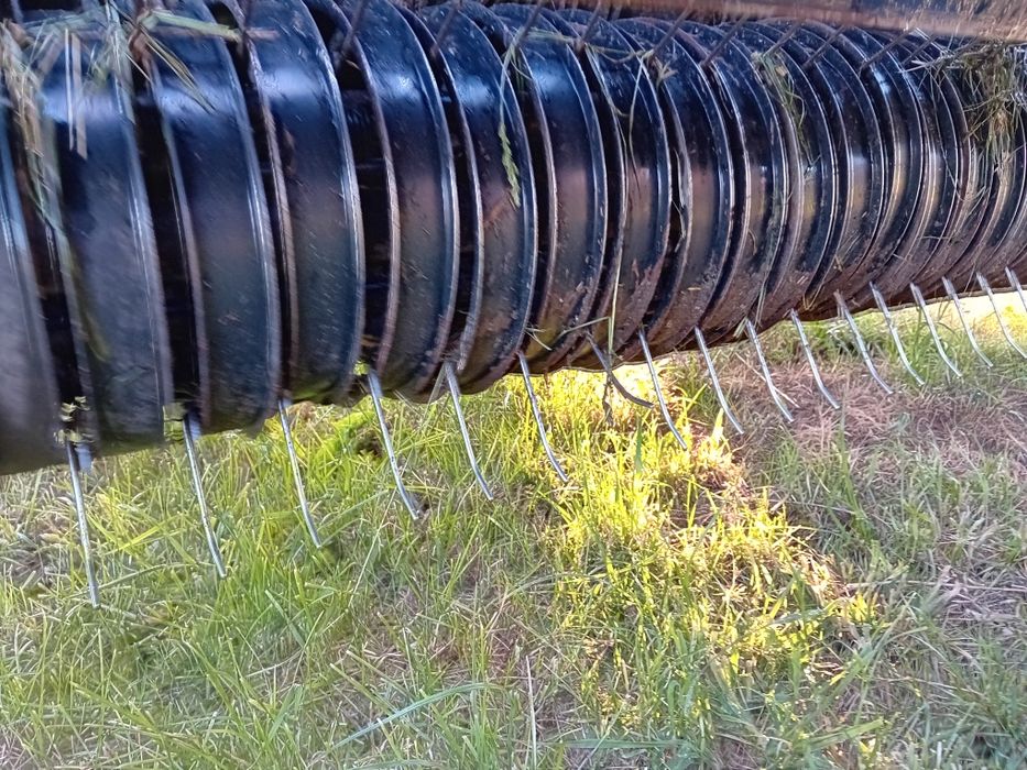 Prasa New holland  br 6090 Corp  cutter