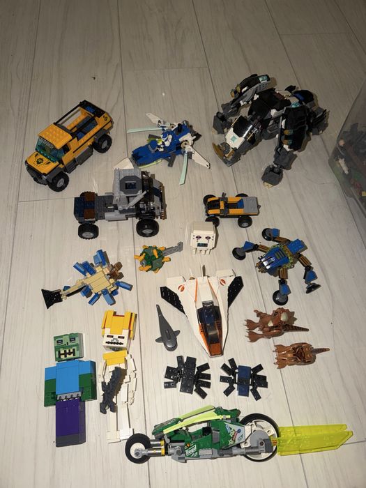 Лего набором или по шт