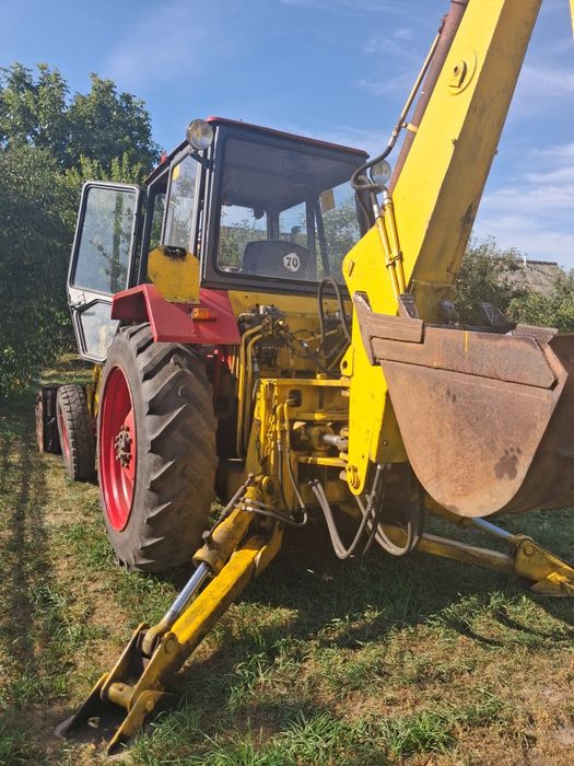 Продам Экскаватор-Э0-2001-2005год-МТЗ-80