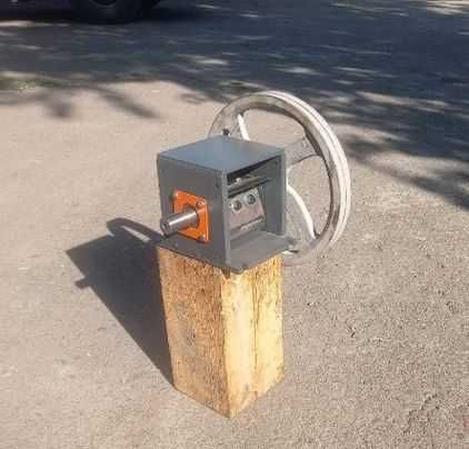 ЗАВОДСЬКИЙ! Подрібнювач гілок(гілк 50-60мм)измельчитель веток,гілкоруб