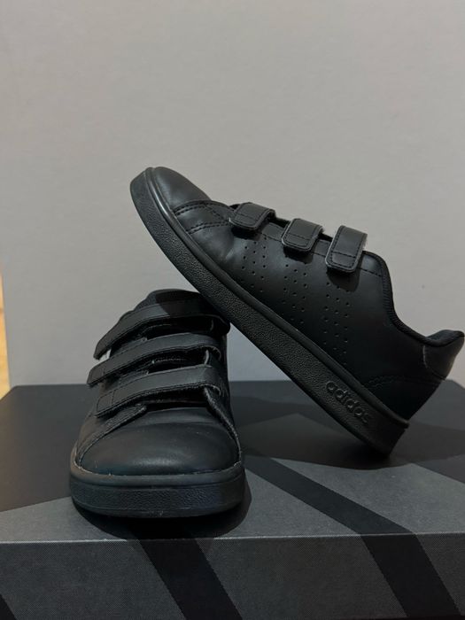 Оригінальні кросівки adidas 30р