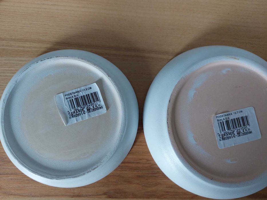 Podstawki pod donice ceramiczne białe zestaw 35 sztuk