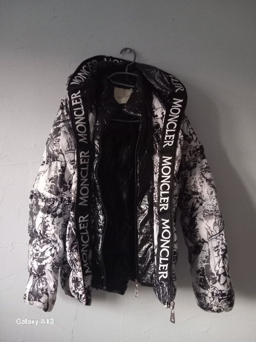 Moncler damska kurtka xs