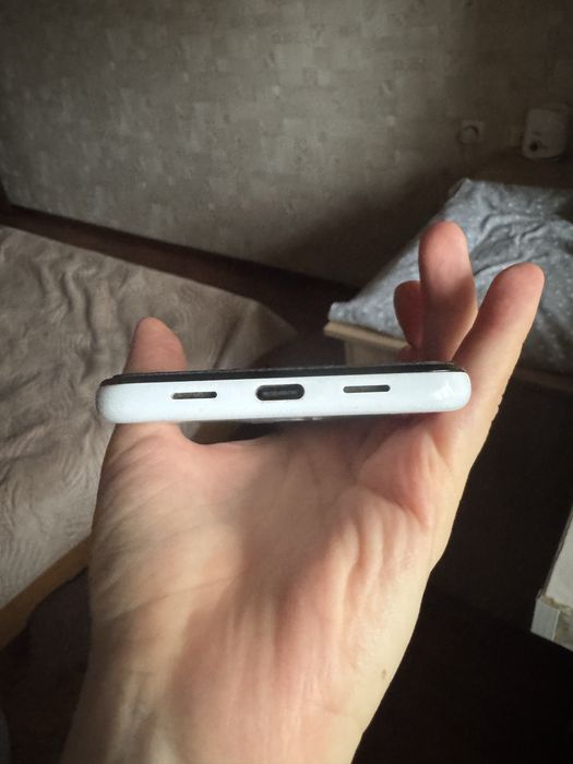 Телефон Google Pixel 3a