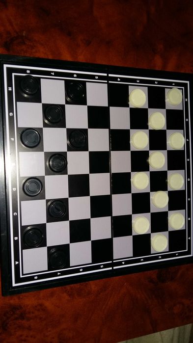 Шахмати міні - ігрові і шахи