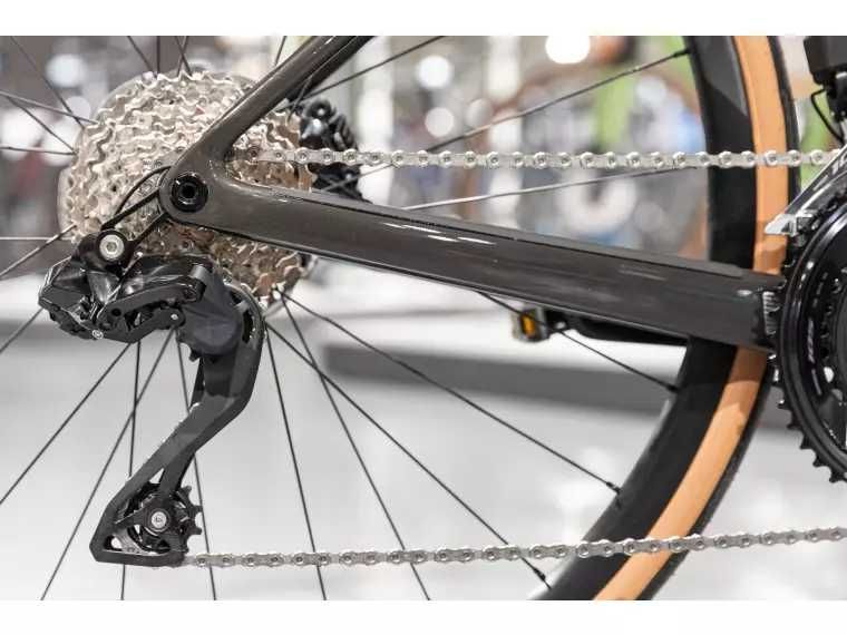 Rower szosowy SCOTT ADDICT 20 Disc Carbon Shimano 105 Di2 roz. XXL / 61 Super Cena Nowy !