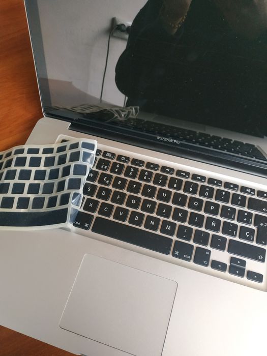 Apple MacBook pro 15" 2010